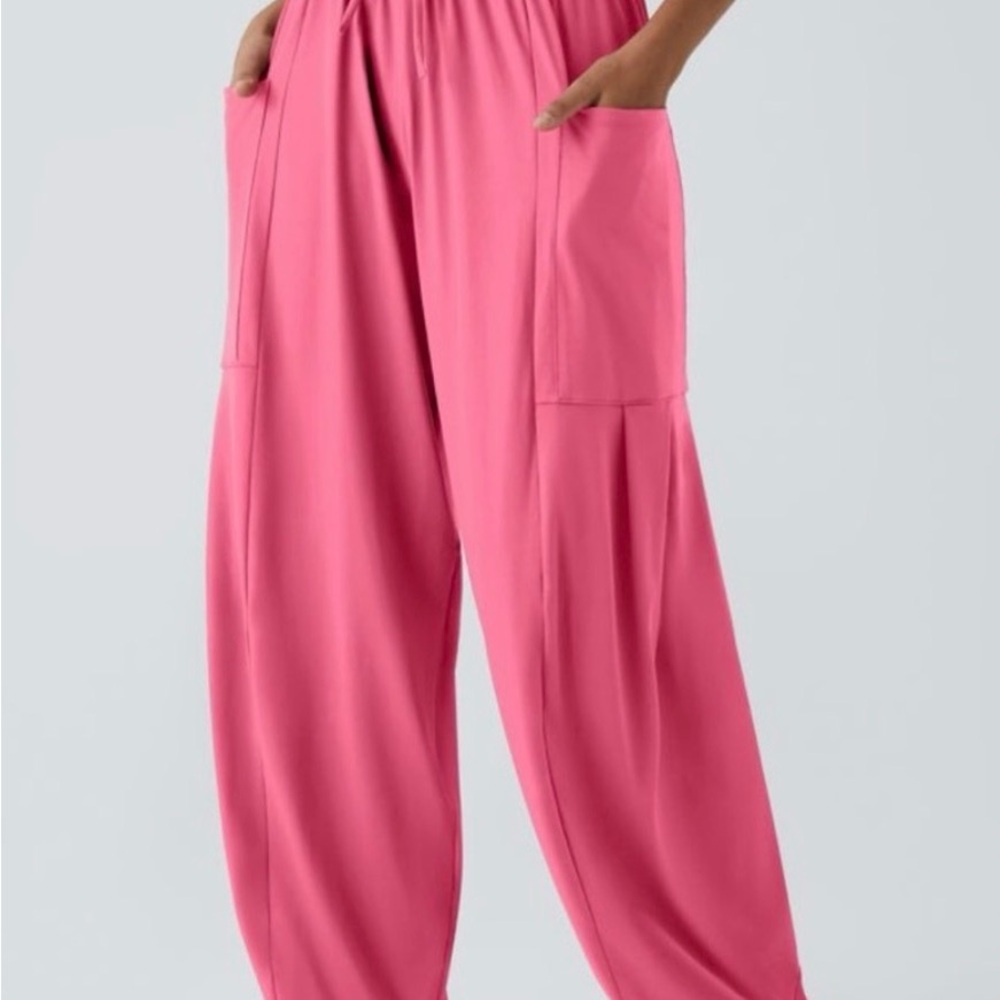 NWT HALARA Women's Vibrant Pink Wide Leg Palazzo Pants, size Medium Regular